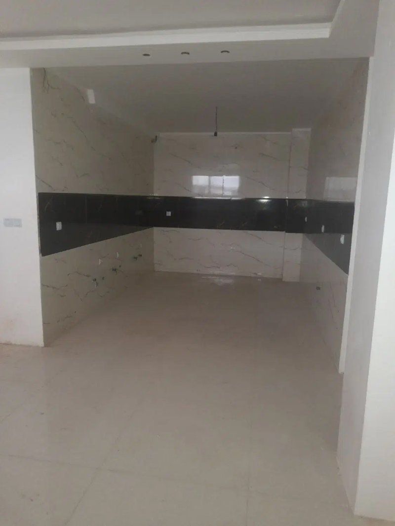 آپارتمان 68 متری دو خوابه در اردیبهشت بهارستان13350917393