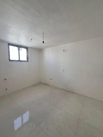 آپارتمان 98 متری دو خوابه در اردیبهشت بهارستان