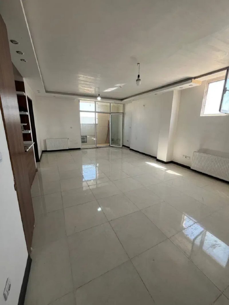 آپارتمان 87 متری یک خوابه در فاز ۱ بهارستان13357117531