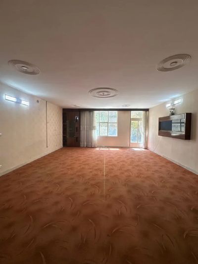 خانه 160 متری دو خوابه در فاز ۱ بهارستان