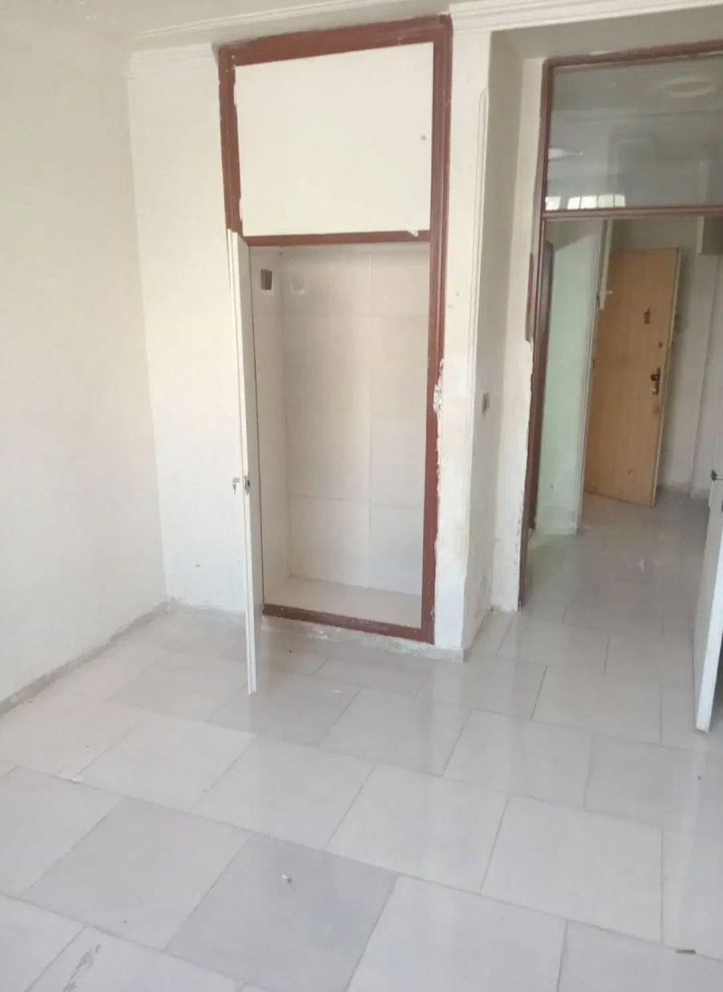 آپارتمان 60 متری یک خوابه در ولیعصر بهارستان13351017397