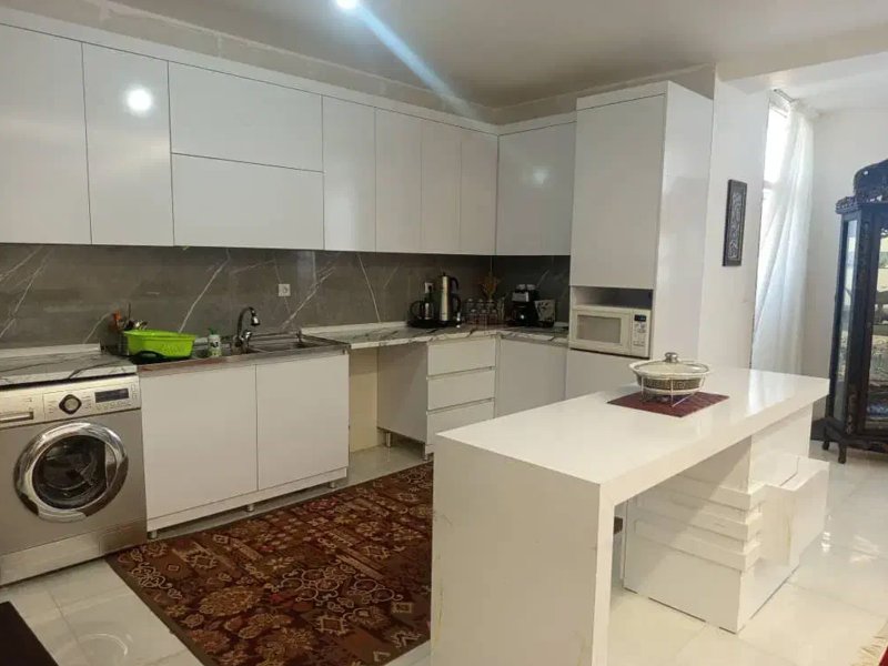 آپارتمان 103 متری دو خوابه در اردیبهشت بهارستان13351717409