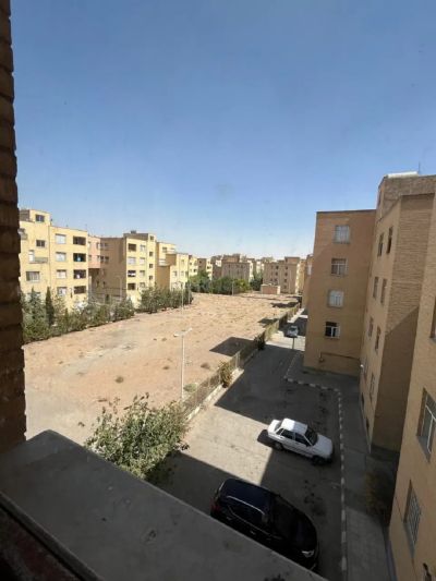 آپارتمان 125 متری دو خوابه در فاز ۱ بهارستان