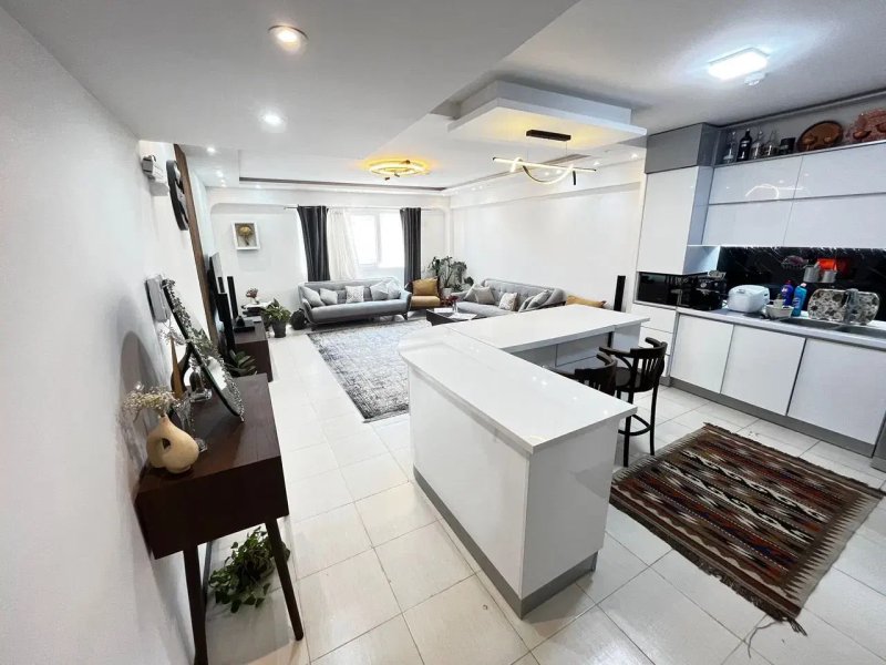 آپارتمان 89 متری دو خوابه در بهشت بهارستان13357517551