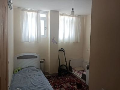 آپارتمان 168 متری سه خوابه در فروردین بهارستان