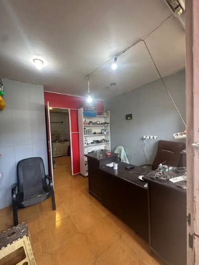 تجاری 19 متری در ایثار بهارستان