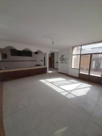 ویلا 100 متری دو خوابه در هدایت بهارستان