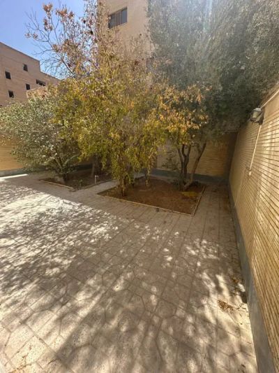 خانه 160 متری دو خوابه در فاز ۱ بهارستان