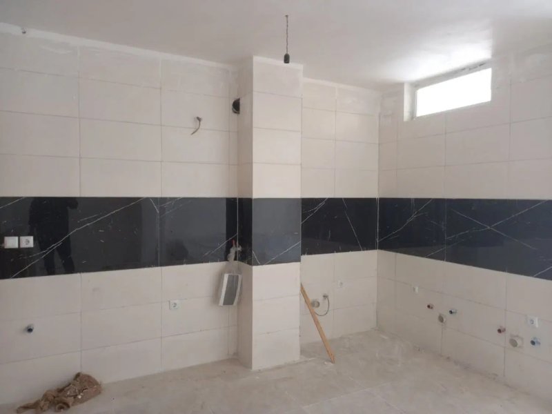 آپارتمان 85 متری دو خوابه در فاز ۲ بهارستان13355217496