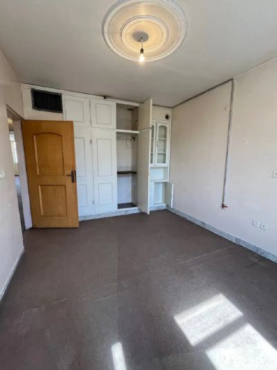 آپارتمان 125 متری دو خوابه در فاز ۱ بهارستان