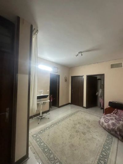 خانه 140 متری دو خوابه در فاز ۱ بهارستان