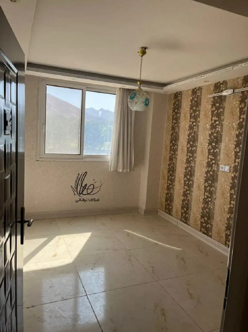 آپارتمان 95 متری دو خوابه در بهشت بهارستان13353817466