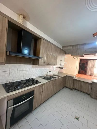 خانه 160 متری دو خوابه در فاز ۱ بهارستان