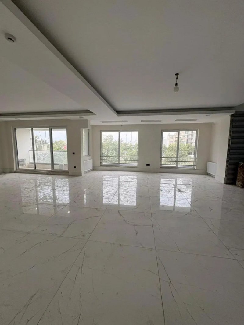 آپارتمان 180 متری سه خوابه در خیابان فلسطین بابلسر13363117718