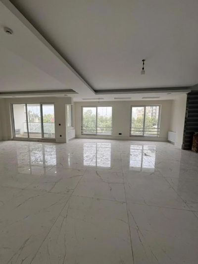 آپارتمان 180 متری سه خوابه در خیابان فلسطین بابلسر