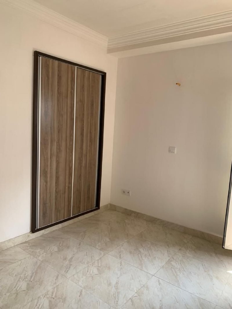 آپارتمان 90 متری دو خوابه در خیابان شریعتی بابلسر13361717678