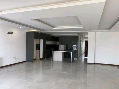 آپارتمان 162 متری سه خوابه در نخست وزیری بابلسر