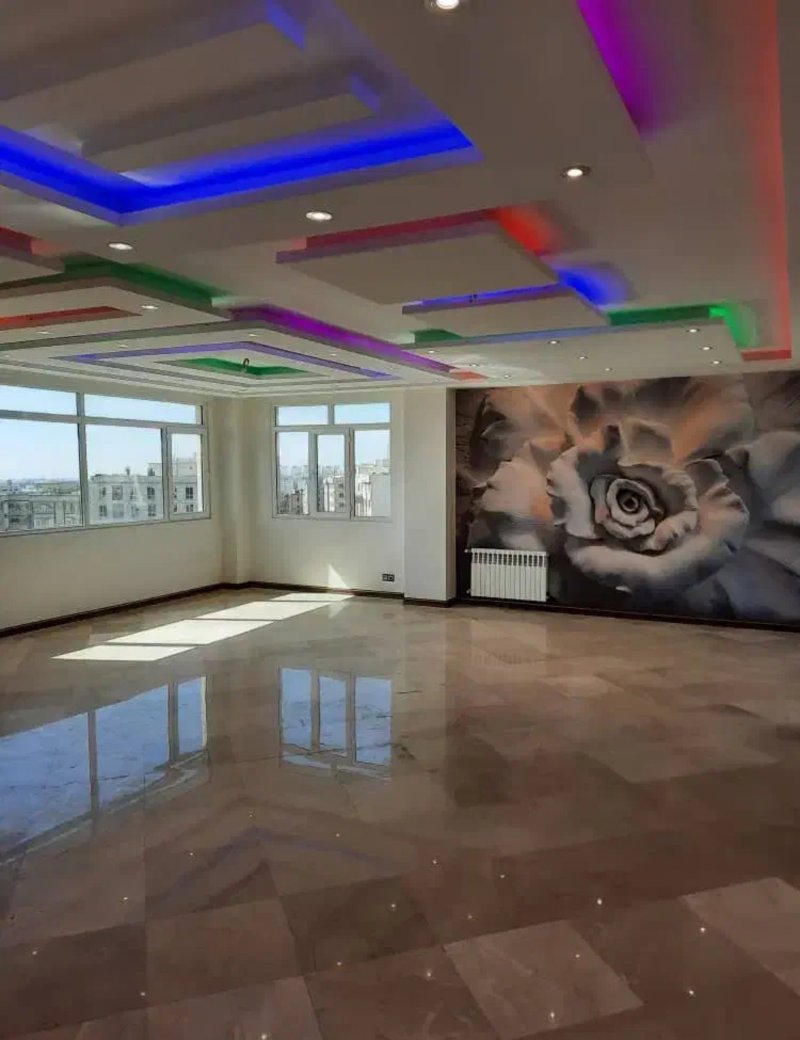 آپارتمان 85 متری دو خوابه در فرمانداری نهاوند13363617732