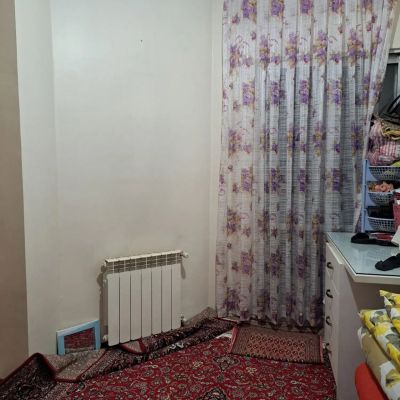 آپارتمان 82 متری دو خوابه در حشمتیه تهران