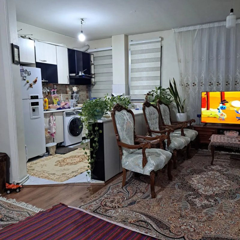 آپارتمان 82 متری دو خوابه در حشمتیه تهران13369517808