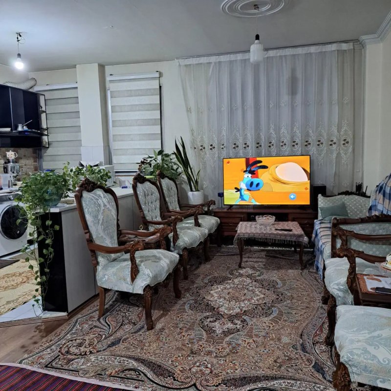 آپارتمان 82 متری دو خوابه در حشمتیه تهران13369517809