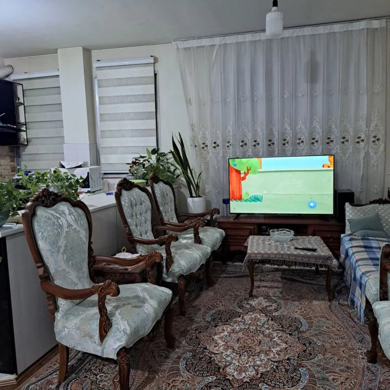 آپارتمان 82 متری دو خوابه در حشمتیه تهران13369517807