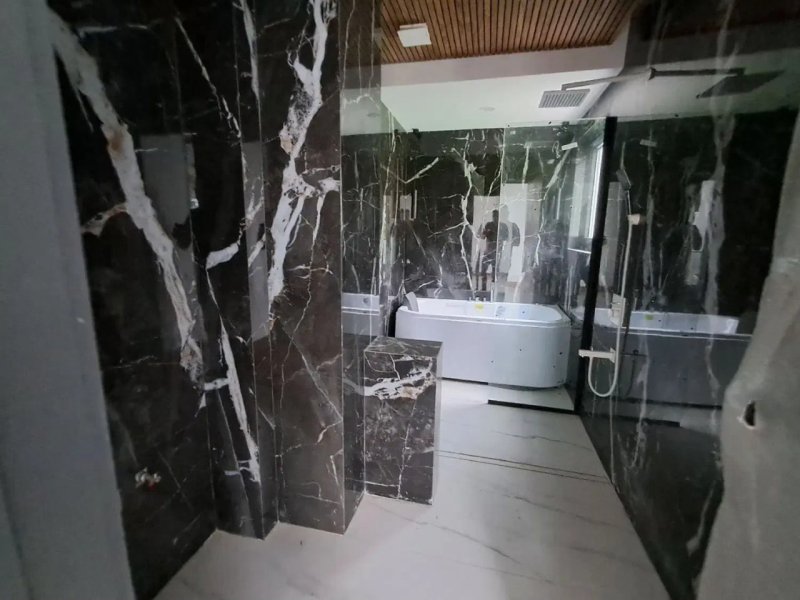 ویلا 700 متری پنج خوابه در نوشهر13364717776