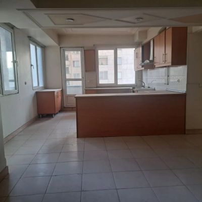 آپارتمان 145 متری سه خوابه در حشمتیه تهران