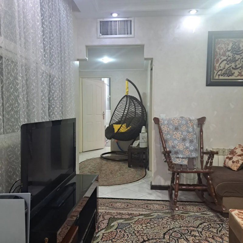 آپارتمان 140 متری سه خوابه در حشمتیه تهران13370417851