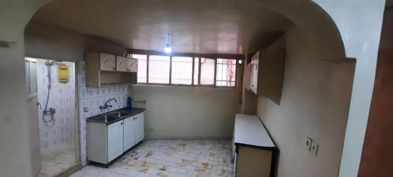 آپارتمان 70 متری دو خوابه در حشمتیه تهران13370917871