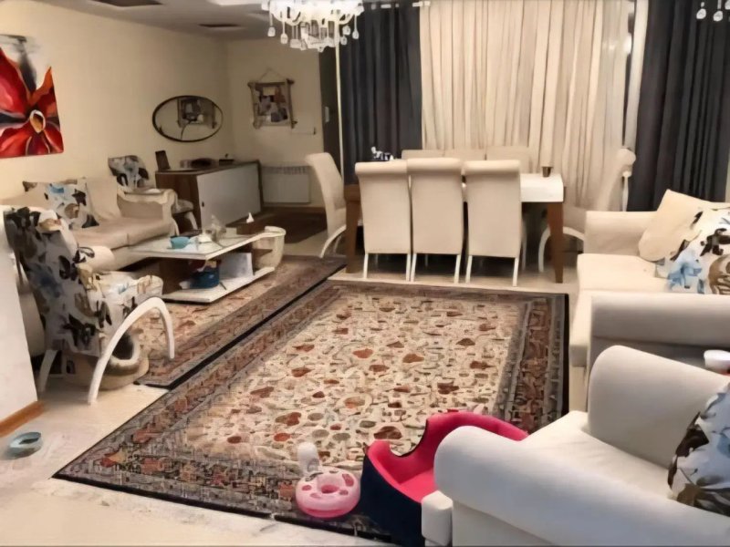 آپارتمان 124 متری دو خوابه در حشمتیه تهران13370317842