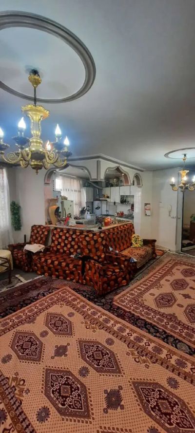 آپارتمان 100 متری دو خوابه در حشمتیه تهران