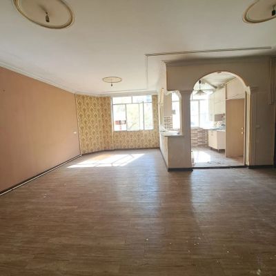 آپارتمان 85 متری دو خوابه در حشمتیه تهران