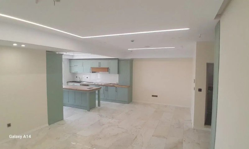 آپارتمان 100 متری دو خوابه در نظام آباد تهران13373417934