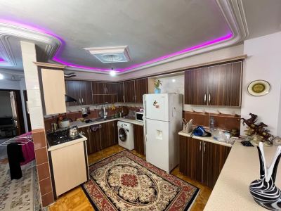 آپارتمان 84 متری دو خوابه در بلوار معلم بندرانزلی