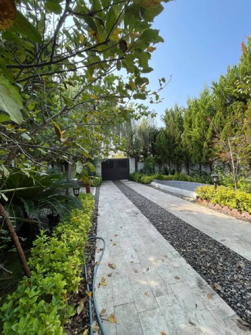 ویلا 120 متری چهارخوابه در چمستان13376417975