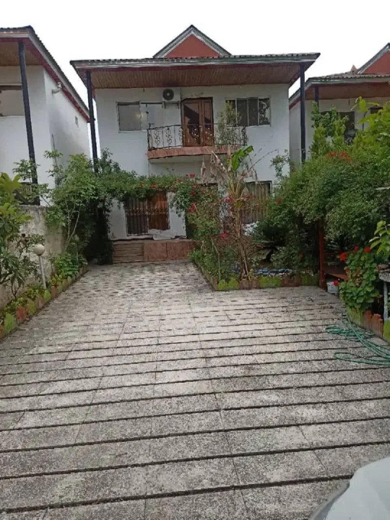 ویلا 170 متری سه خوابه در چمستان13387018257