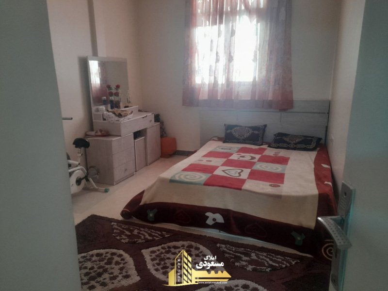 آپارتمان 75 متری یک خوابه در خیابان معلم شهریار13415718595