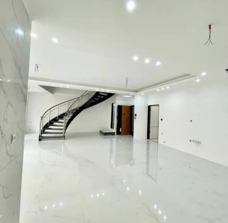 خانه 375 متری دو خوابه در قائمشهر قائم شهر13417518603