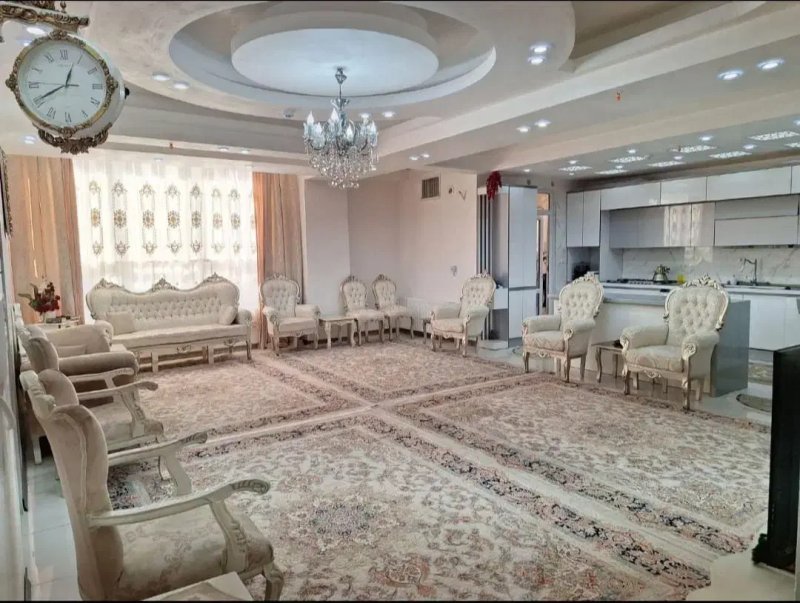 آپارتمان 133 متری سه خوابه در خیابان مطهری اسلام شهر13425218710