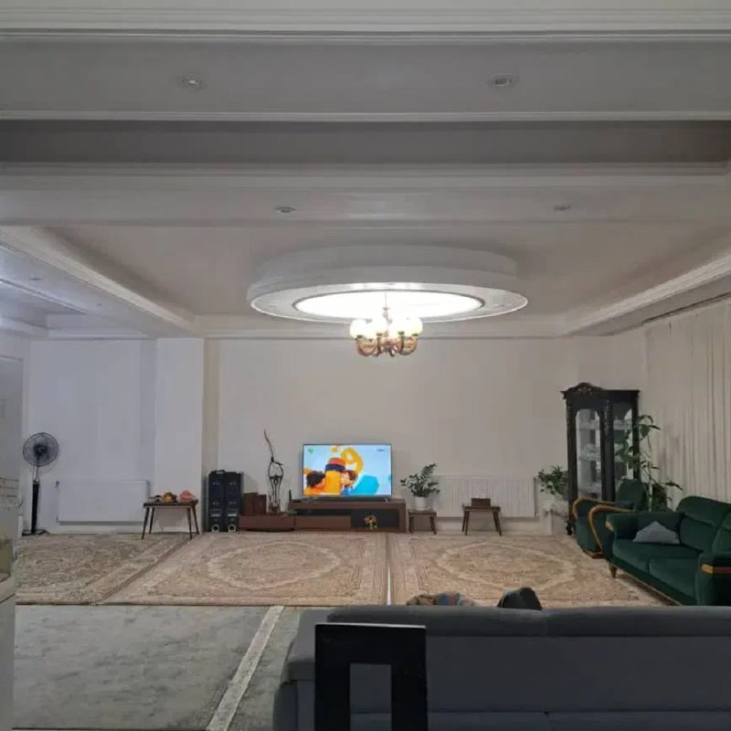 آپارتمان 150 متری سه خوابه در خیابان مطهری اسلام شهر13422618661