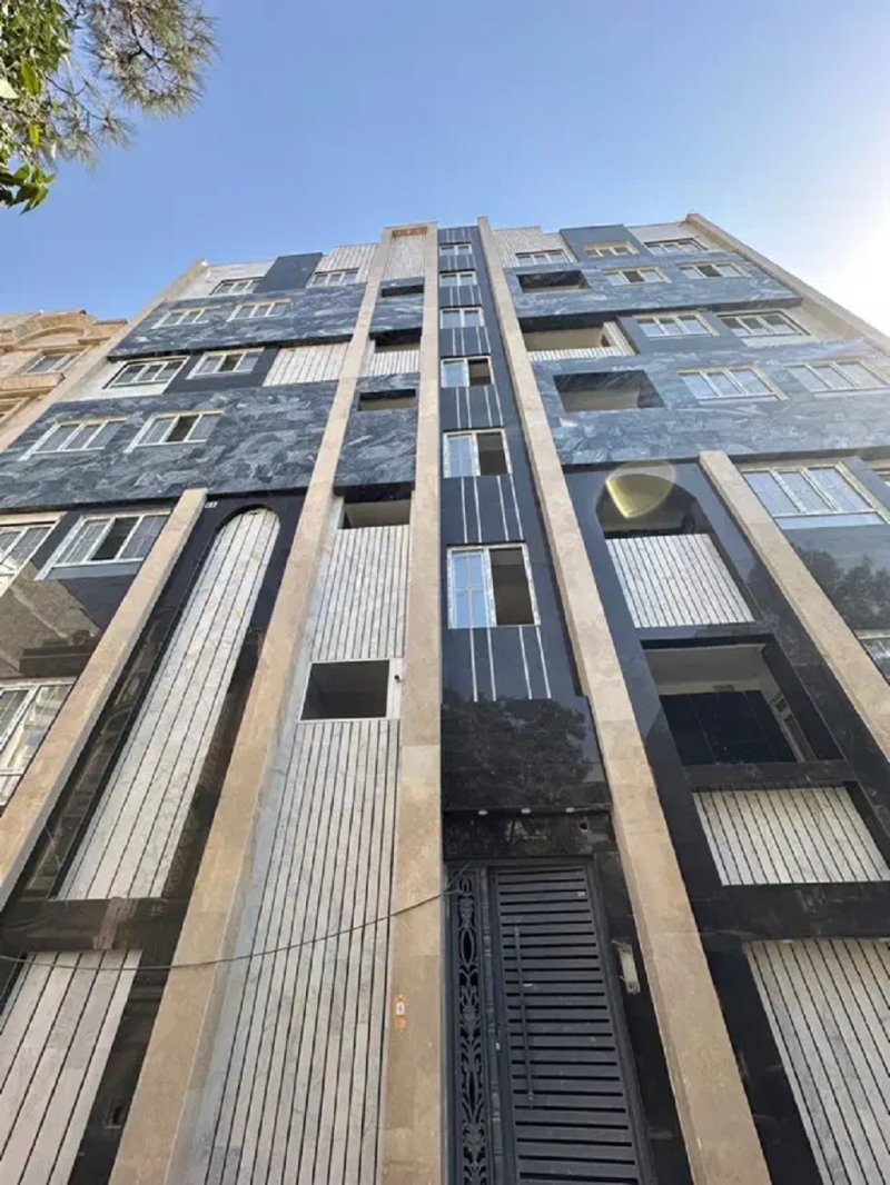 آپارتمان 140 متری سه خوابه در بلوار زرافشان اسلام شهر13430618803