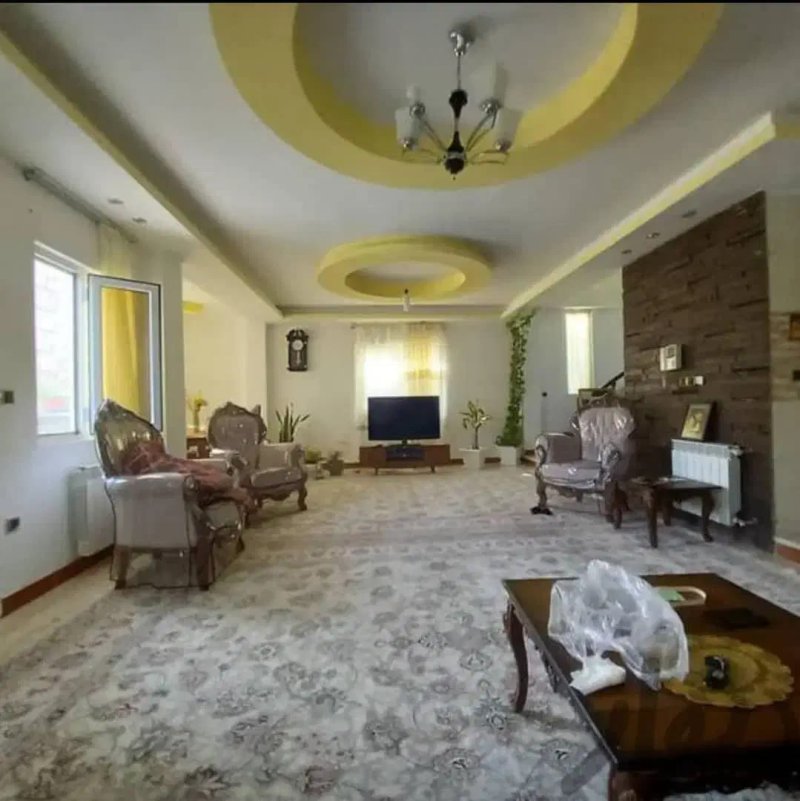ویلا 170 متری سه خوابه در نوشهر13436118962