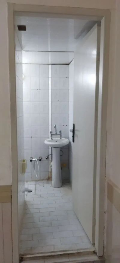 آپارتمان 70 متری دو خوابه در گلبهار