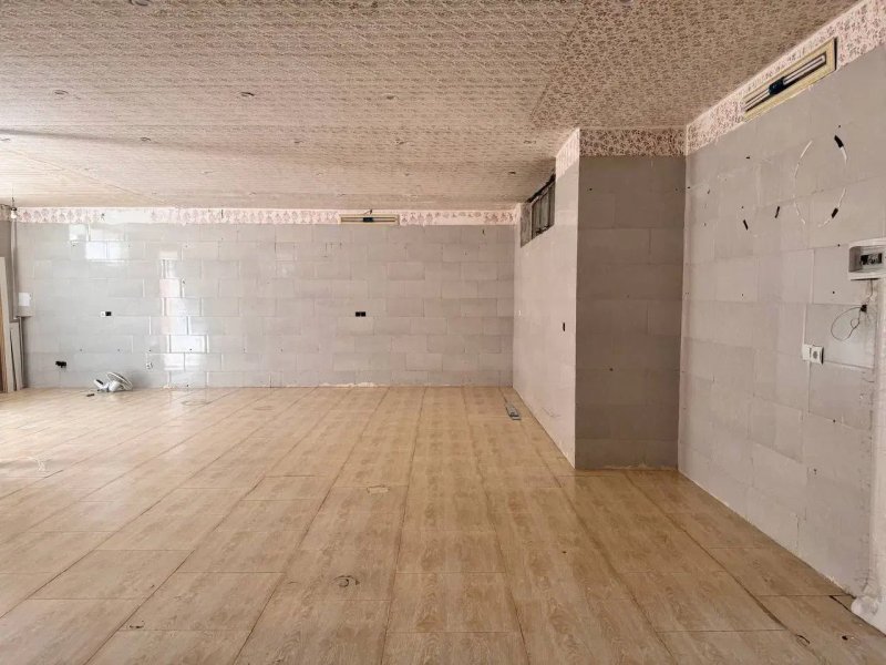 تجاری 180 متری در پیروزی گلبهار13439019035