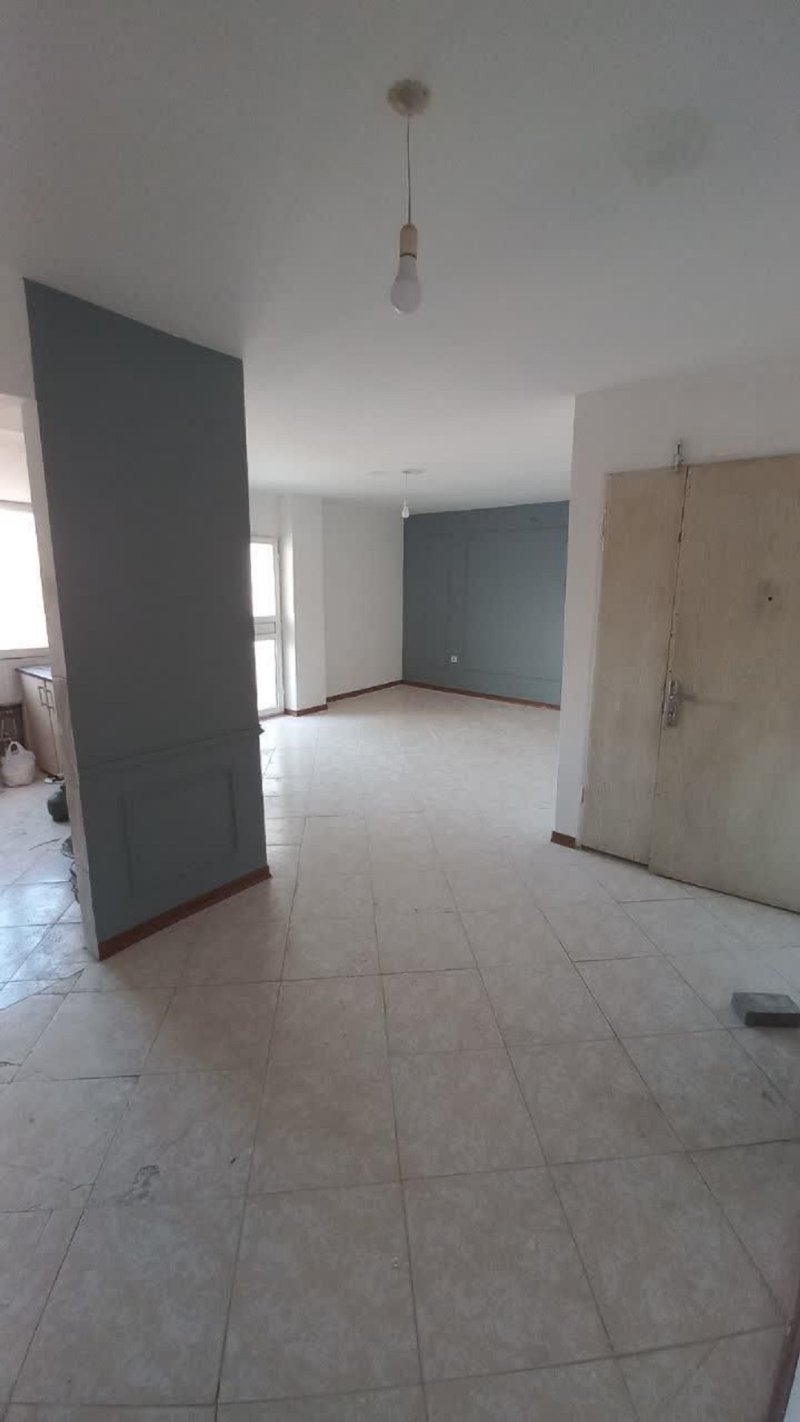 آپارتمان 82 متری دو خوابه در خیابان جمهوری گلبهار13443019163