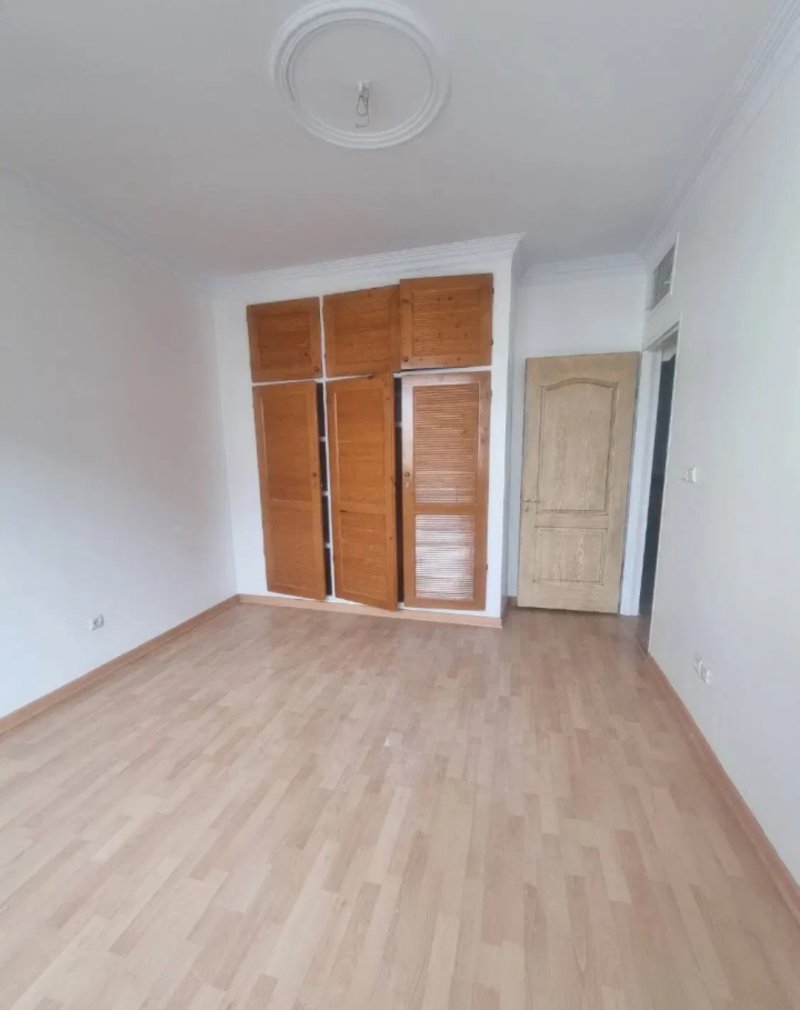 آپارتمان 90 متری دو خوابه در اختیاریه تهران13438519016