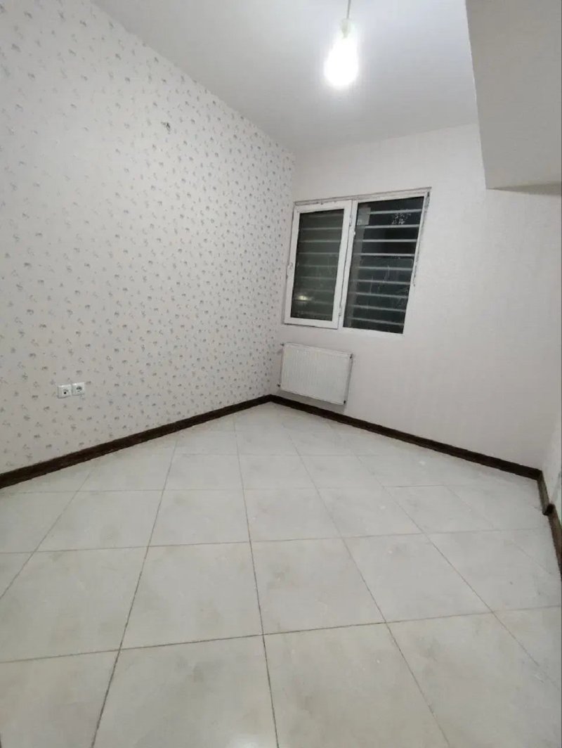 آپارتمان 85 متری دو خوابه در خیابان جمهوری گلبهار13439419055