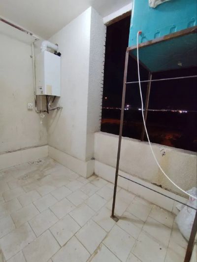 آپارتمان 75 متری یک خوابه در خیابان جمهوری گلبهار