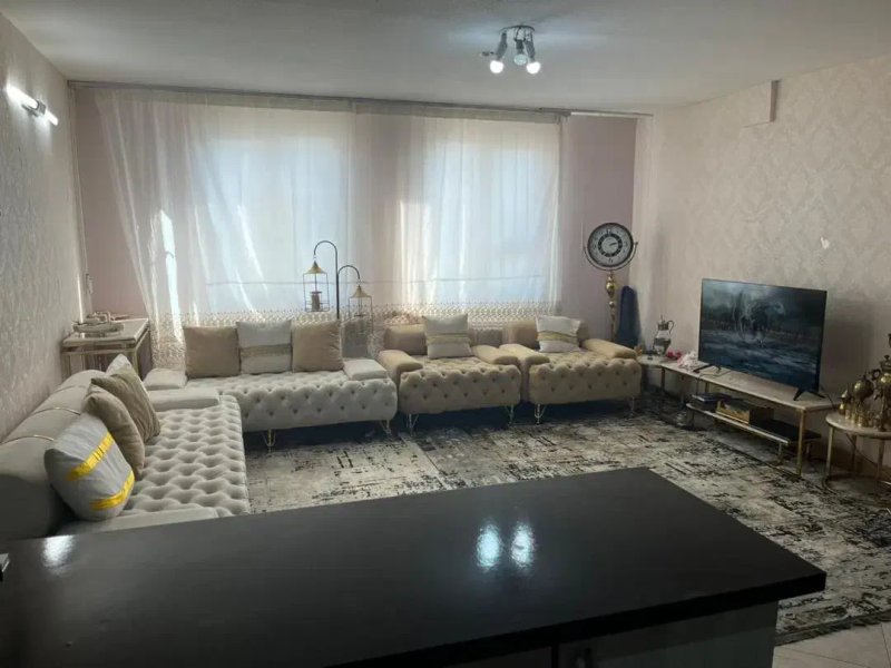 آپارتمان 75 متری دو خوابه در بلوار فروردین گلبهار13442619154